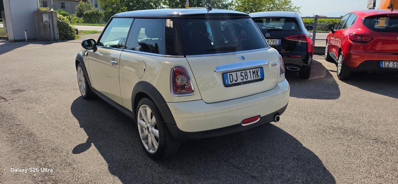 Mini 1.6 16V One Chili Cabrio