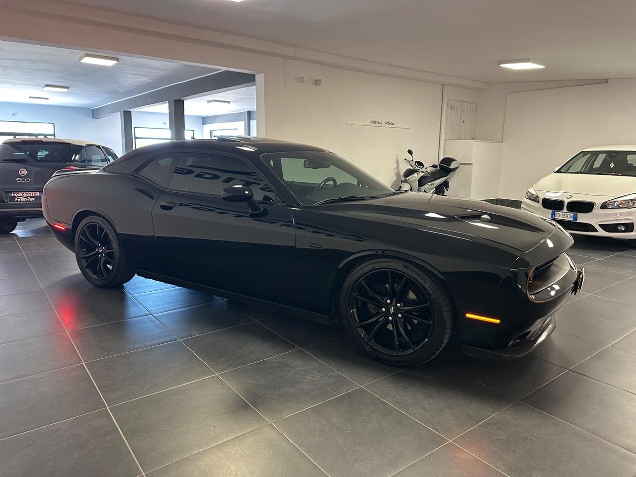 Dodge Challenger 3.6 SXT V8 COUPE 309CV