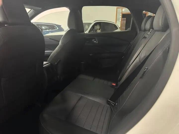 Nissan Juke 1.6 HEV Tekna