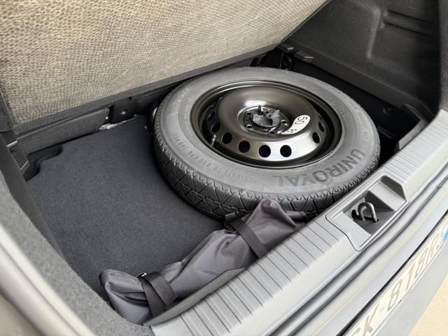 RENAULT Captur FULL HYBRID E-TECH 145CV TOTAL BLACK+RCAM+NAVI