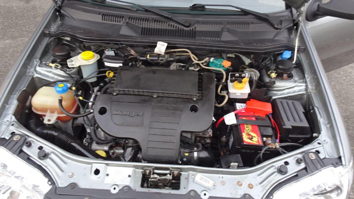 FIAT - Strada 1.3 MJT FIORINO PICK- UP hard top