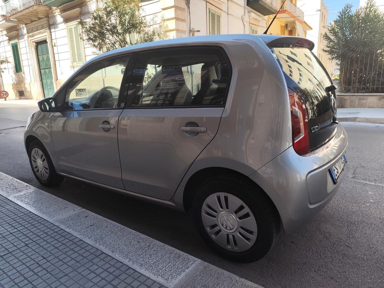 Volkswagen up! 1.0 BENZINA 60cv PERFETTA