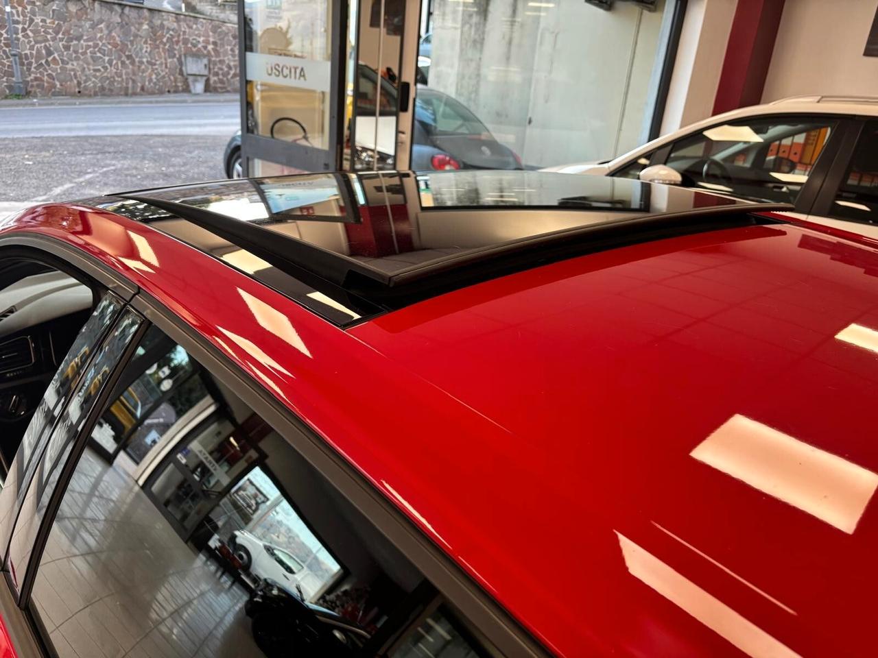 Volkswagen Golf 2.0 TDI DSG 5p. Highline BlueMotion Technology