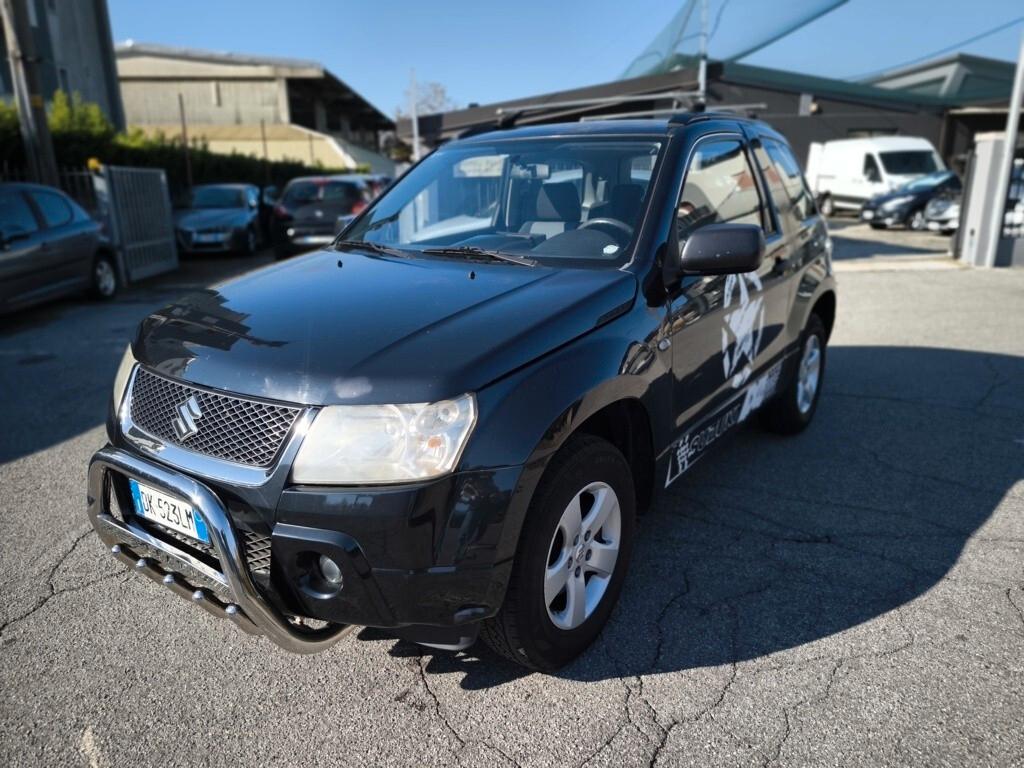 SUZUKI VITARA 4X4 BENZ/GPL- OK NEOPATENTATI