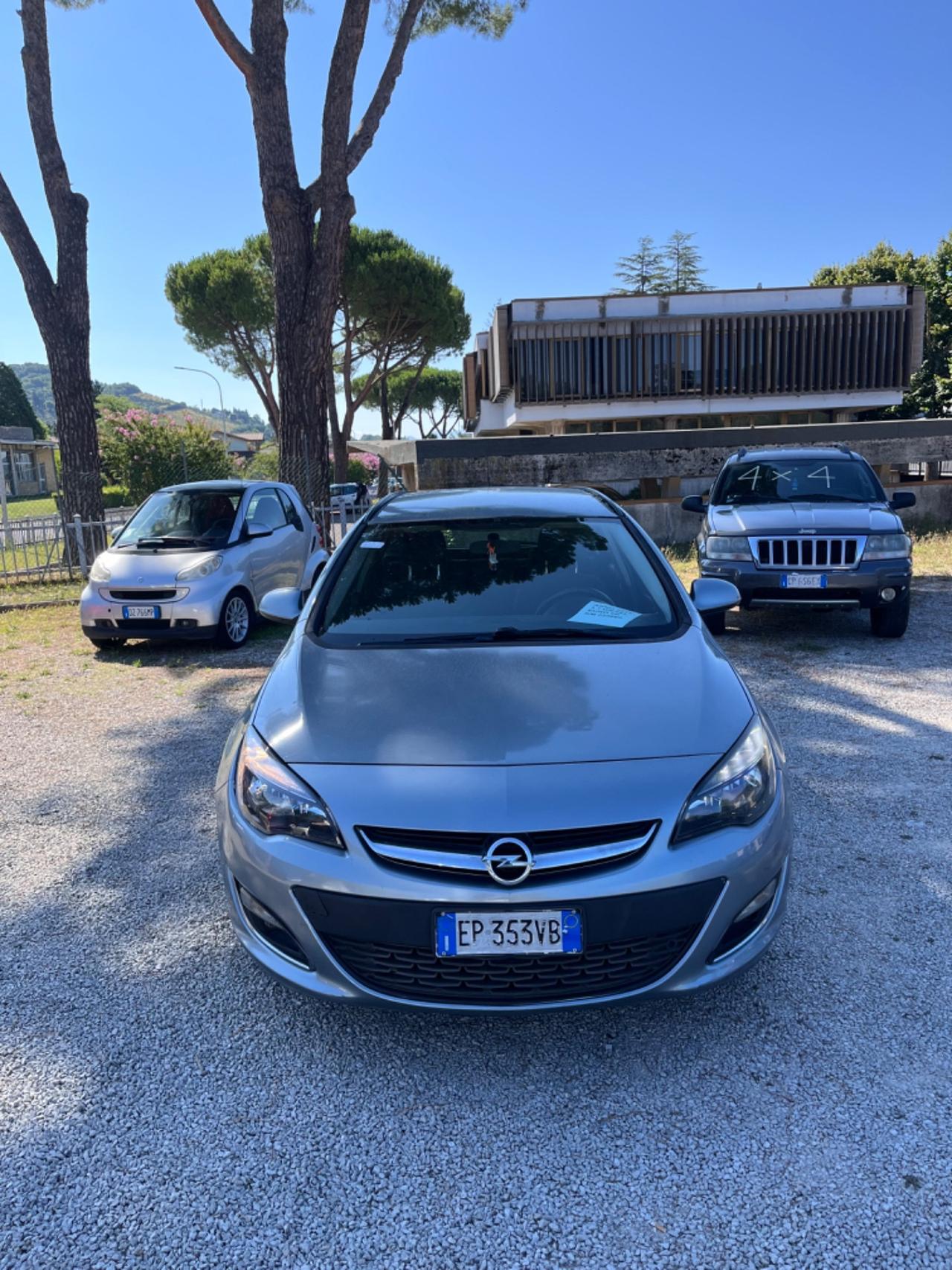 Opel Astra 1.7 CDTI 110 CV 2014 Sports Tourer Cosmo
