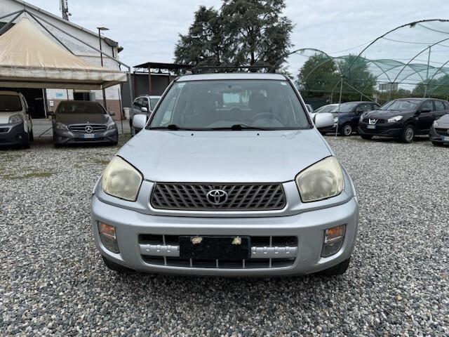 Toyota RAV 4 2.0 PASSO LUNGO GPL - BOMBOLE VALIDE FINO AL 2035