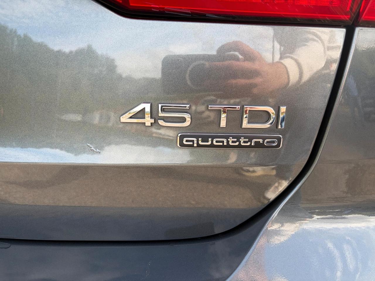 AUDI A6 AVANT 45 3.0 TDI V6 S-LINE QUATTRO!