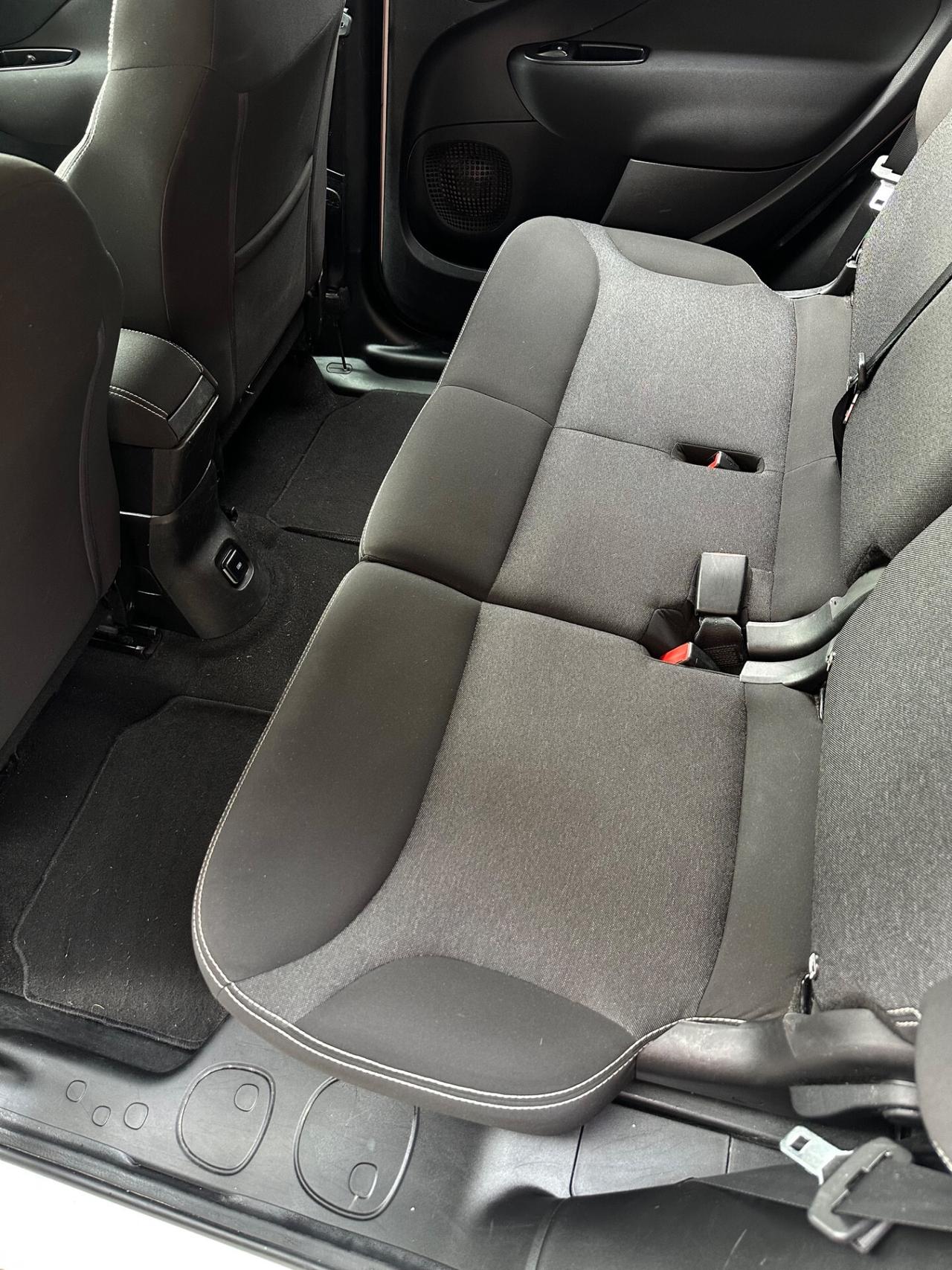 Fiat 500L 1.6 Multijet 120cv Mirror