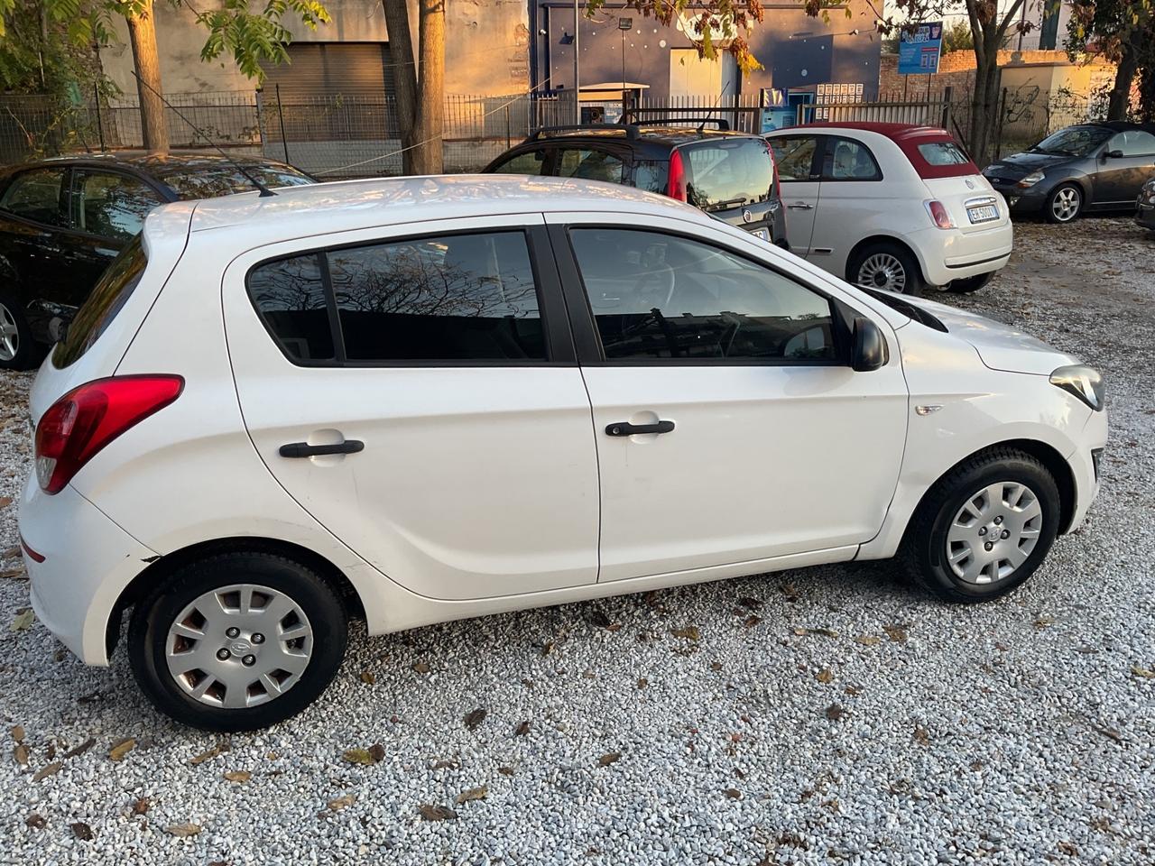 Hyundai i20 1.2 5p. Classic