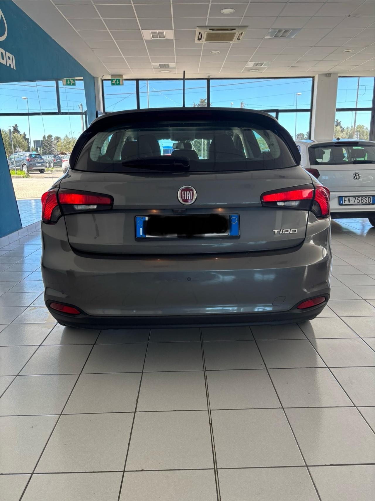 Fiat Tipo 1.3 Mjt S&S 5 porte Easy