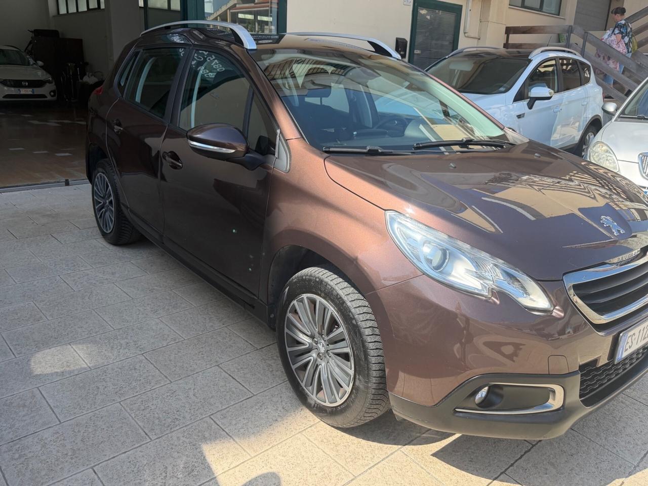 Peugeot 2008 1.6 e-HDi 115 CV Stop&Start Allure
