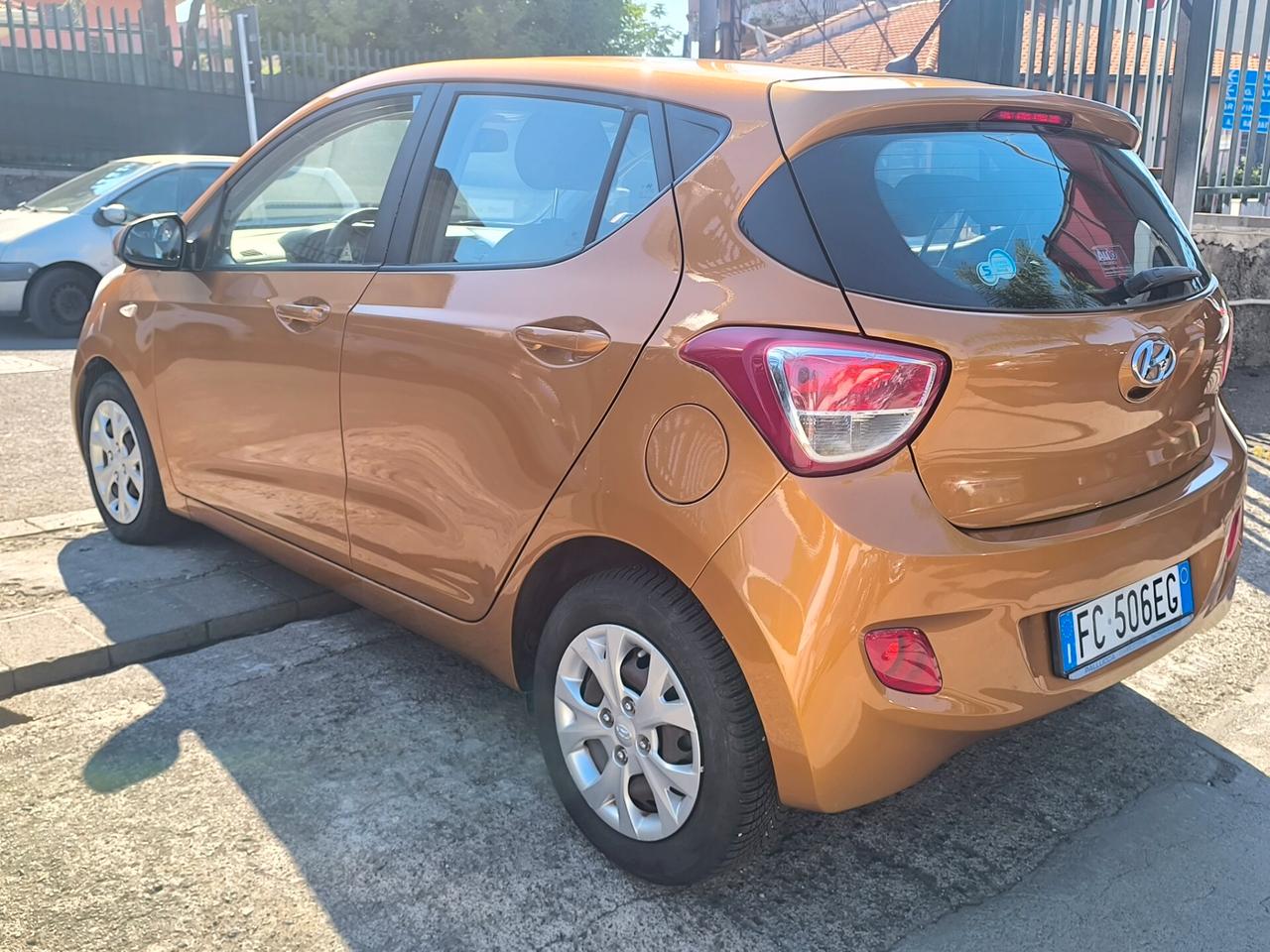 Hyundai i10 1.0 LPGI Econext Sound Edition
