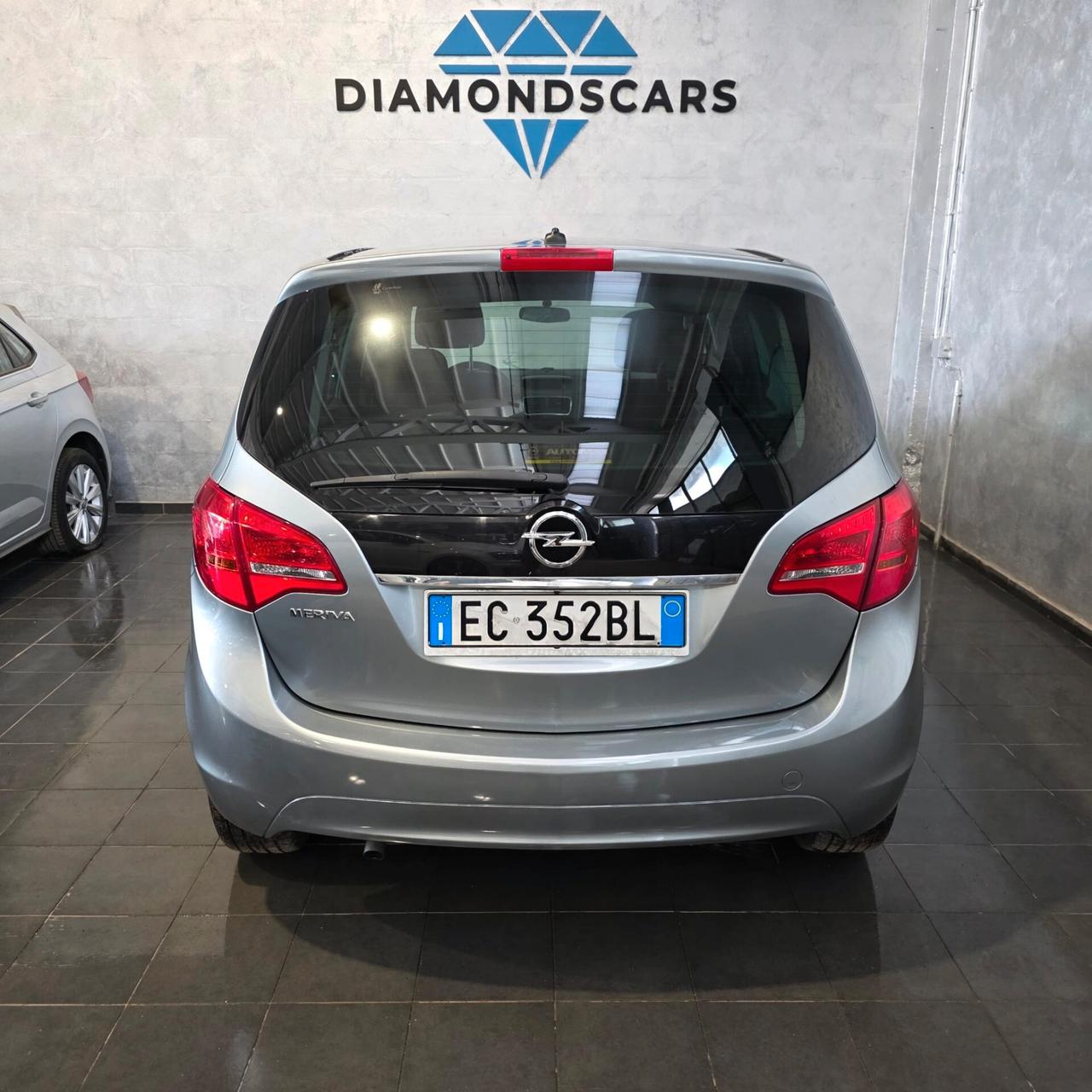 Opel Meriva 1.4 BENZINA NEOPATENTATI