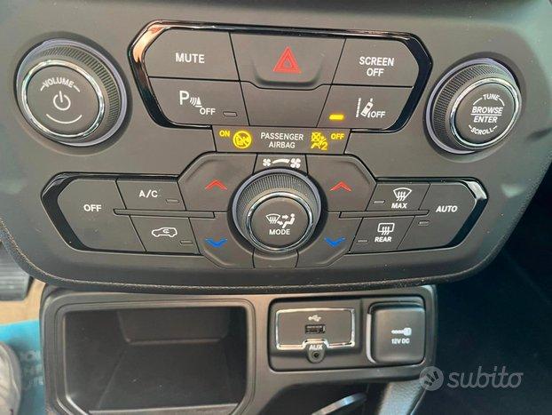 Jeep Renegade 1.6 Mjt 130 CV Longitude