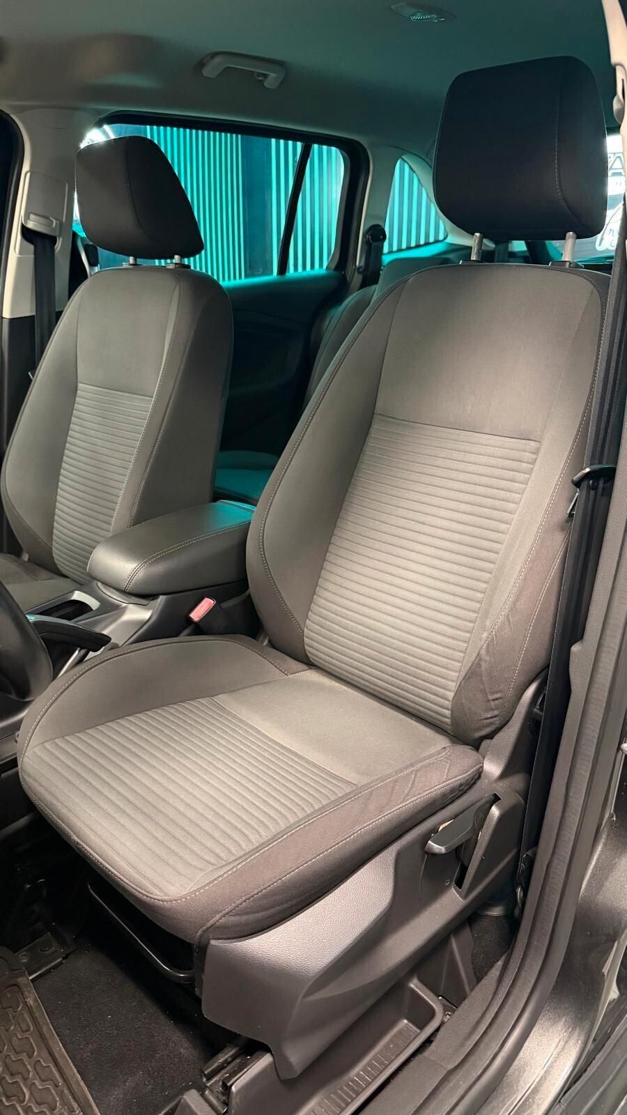 Ford C-MAX 7 1.5 TDCi 120CV TITANIUM 2016