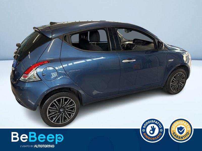 Lancia Ypsilon 1.0 HYBRID GOLD S&S 70CV