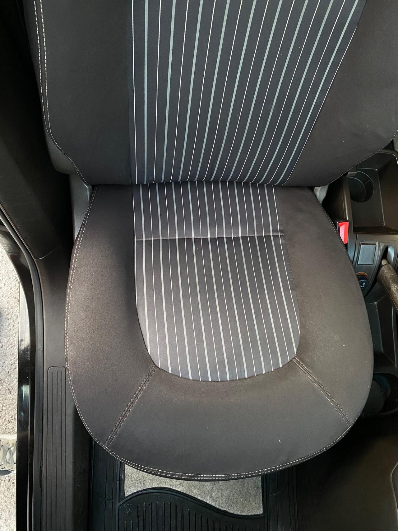 Lancia Musa 1.4 8V GPL 78cv Platino Ecochic