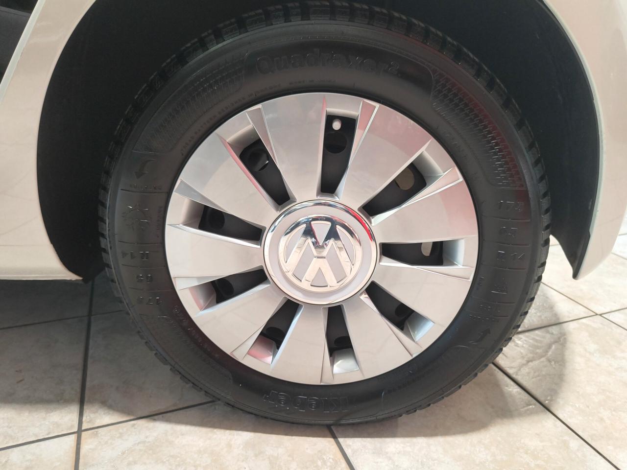 Volkswagen up! 1.0 5p. take solo 19.000 km