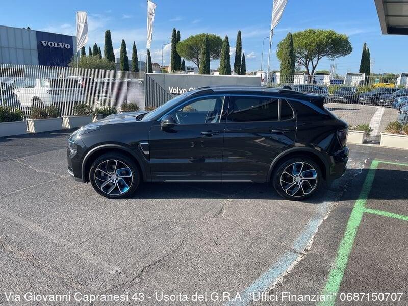 Lynk & Co 01 01 PHEV