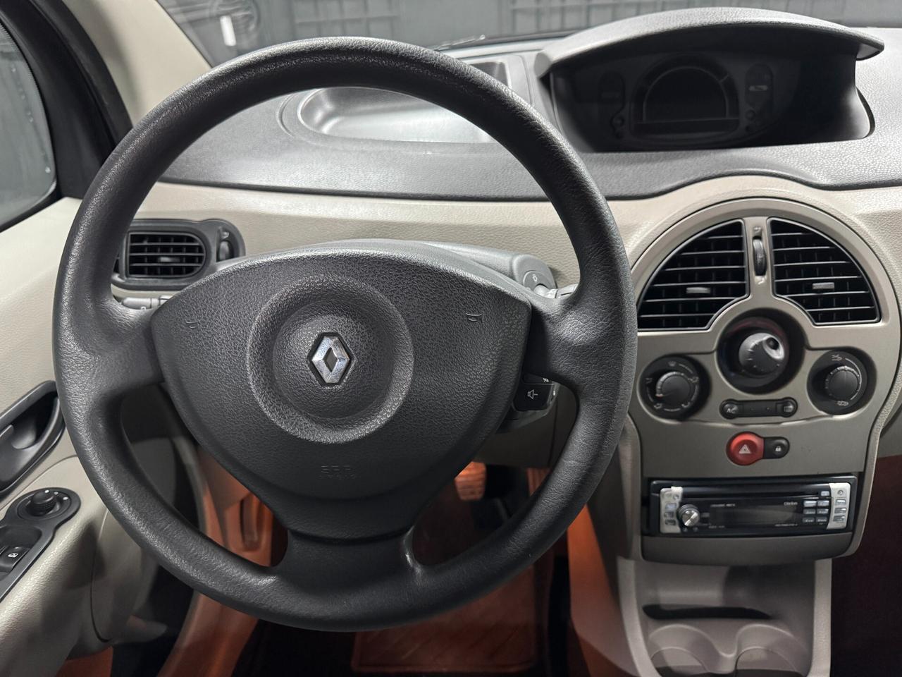 Renault Modus 1.2 Saint Tropez Neopatentati