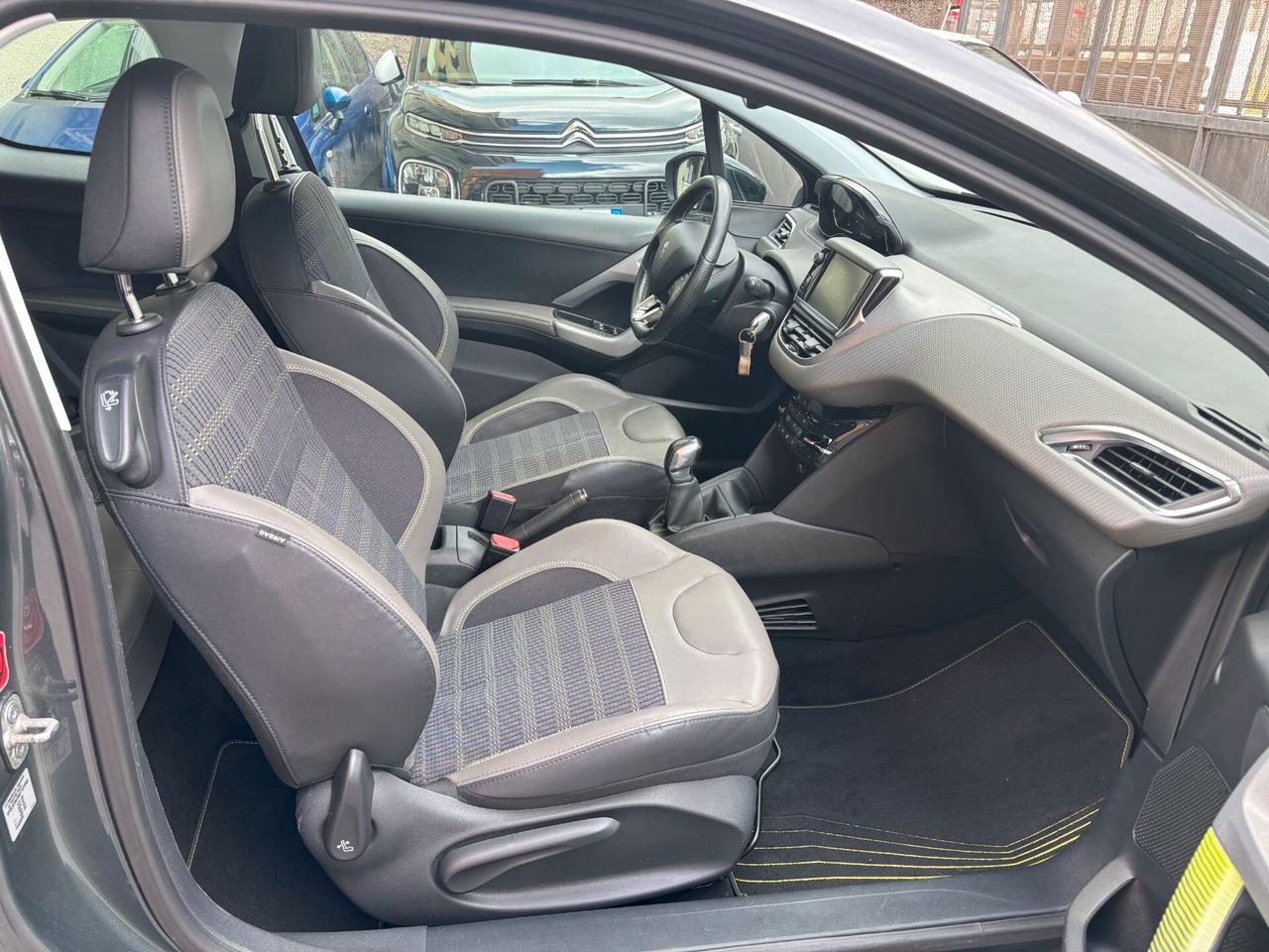 Peugeot 208 PureTech Turbo 110 S&S 3 porte GT Line NAVI RETROCAMERA