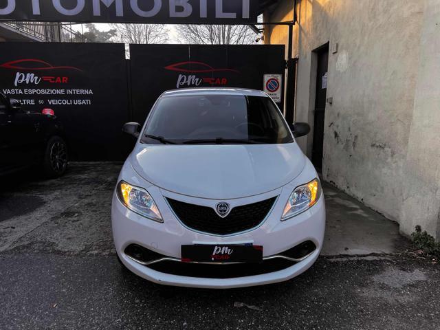 LANCIA Ypsilon 1.2 69 CV 5 porte GPL Ecochic Silver