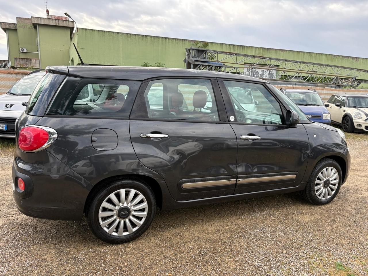 Fiat 500L Living 1.6 Multijet 105 CV Lounge 2015 172.000 KM