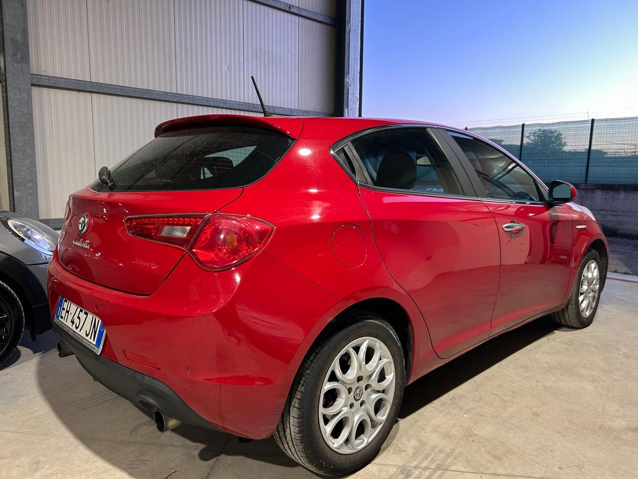 Alfa Romeo Giulietta 2.0 Jtdm Distinctive