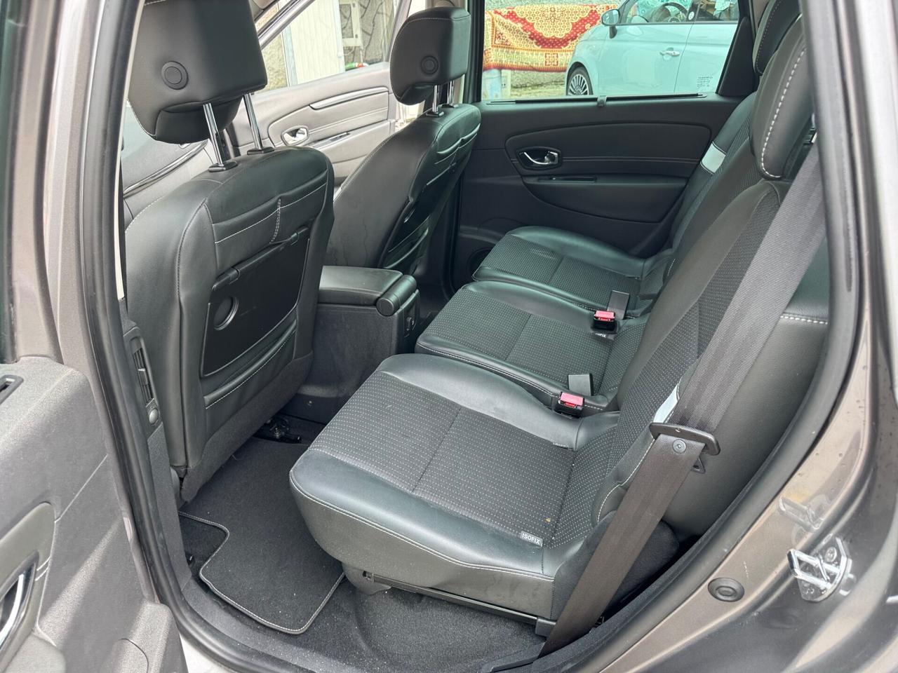 Renault Scenic 1.5 dCi 110CV neopatentato