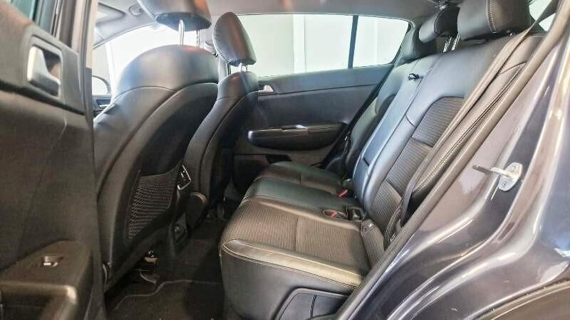 Kia Sportage 1.7 CRDI 141 CV DCT7 2WD Class