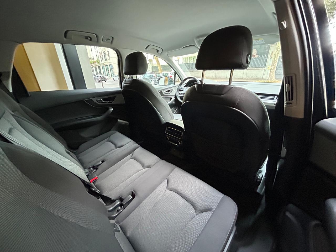 Audi Q7 3.0 TDI 218 CV Ultra QUATTRO tiptronic Business Plus E6B!!!
