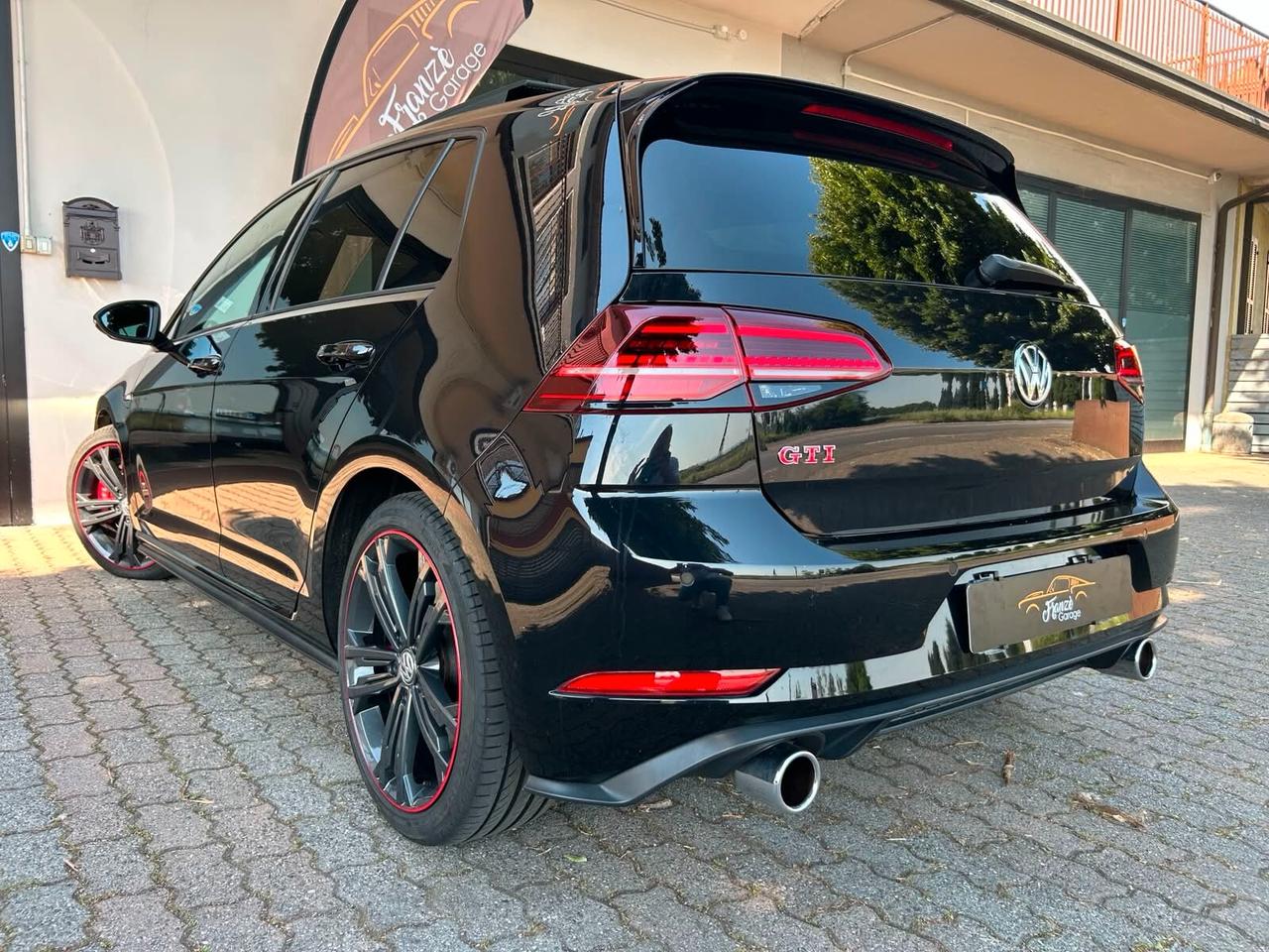 Volkswagen Golf GTI Performance 2.0 245 CV TSI DSG 5p. BMT