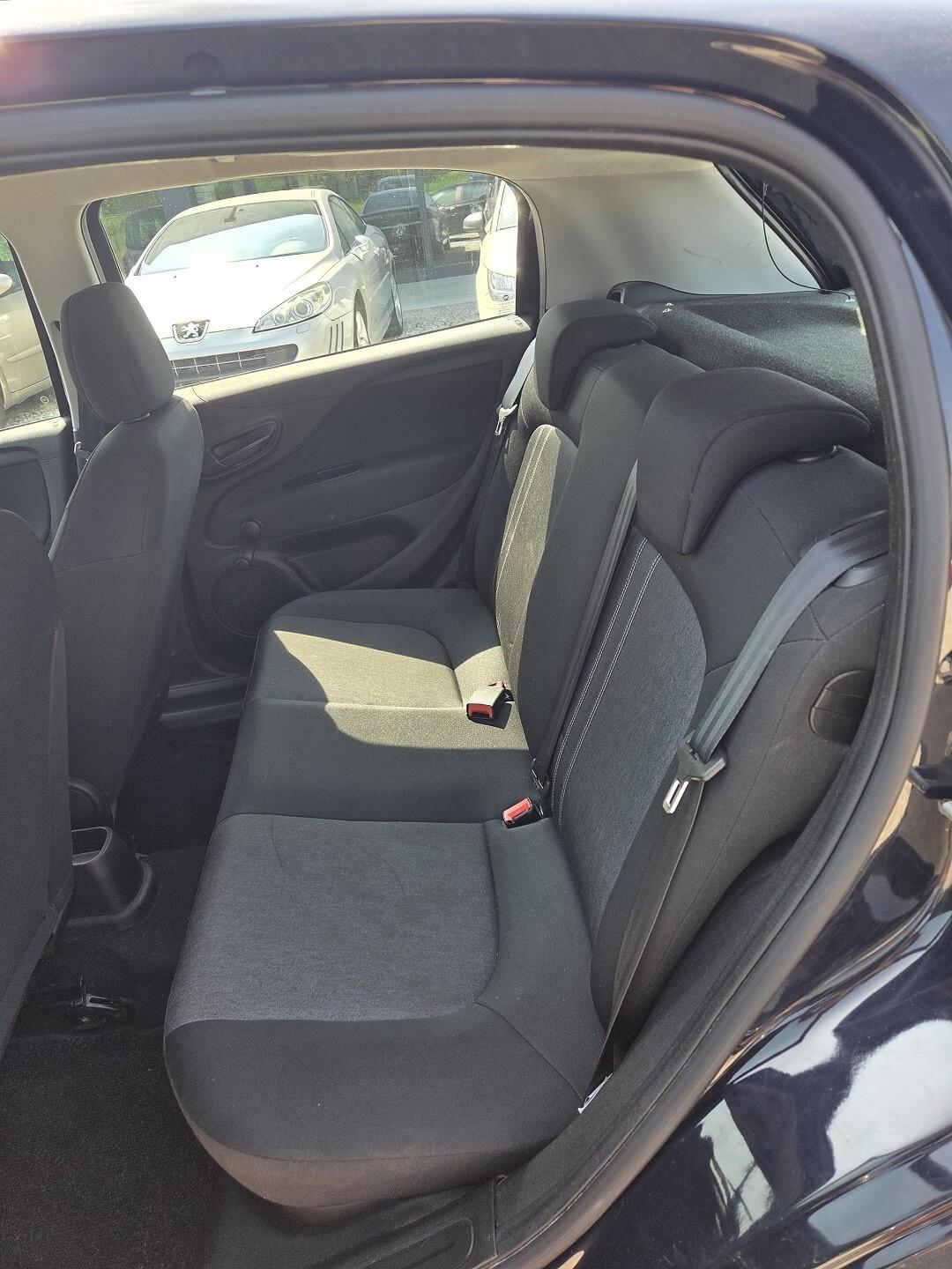 FIAT PUNTO 1.2 BENZINA DEL 2014