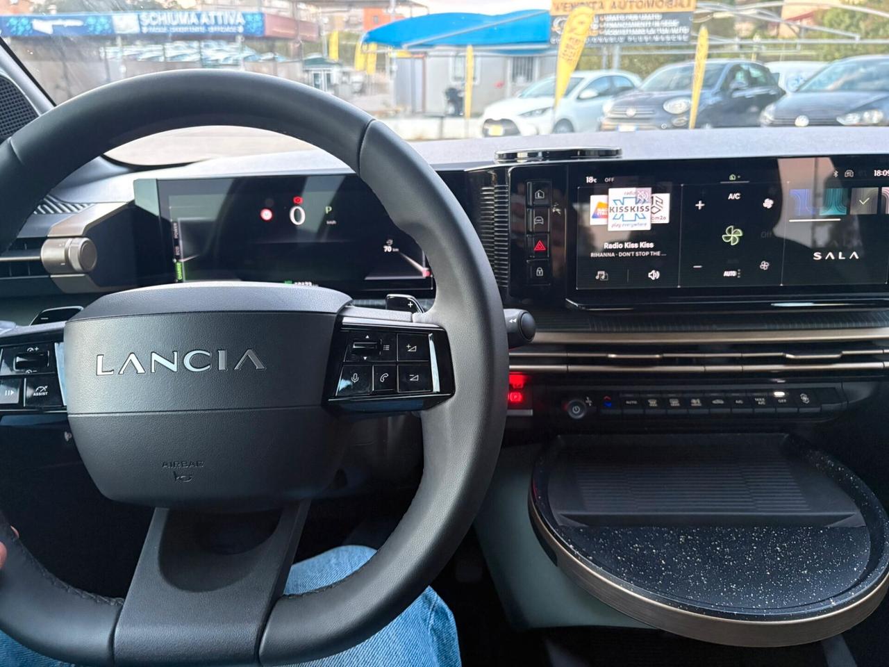 Lancia Ypsilon Hybrid e-DCT PROMO FINANZIAMENTO