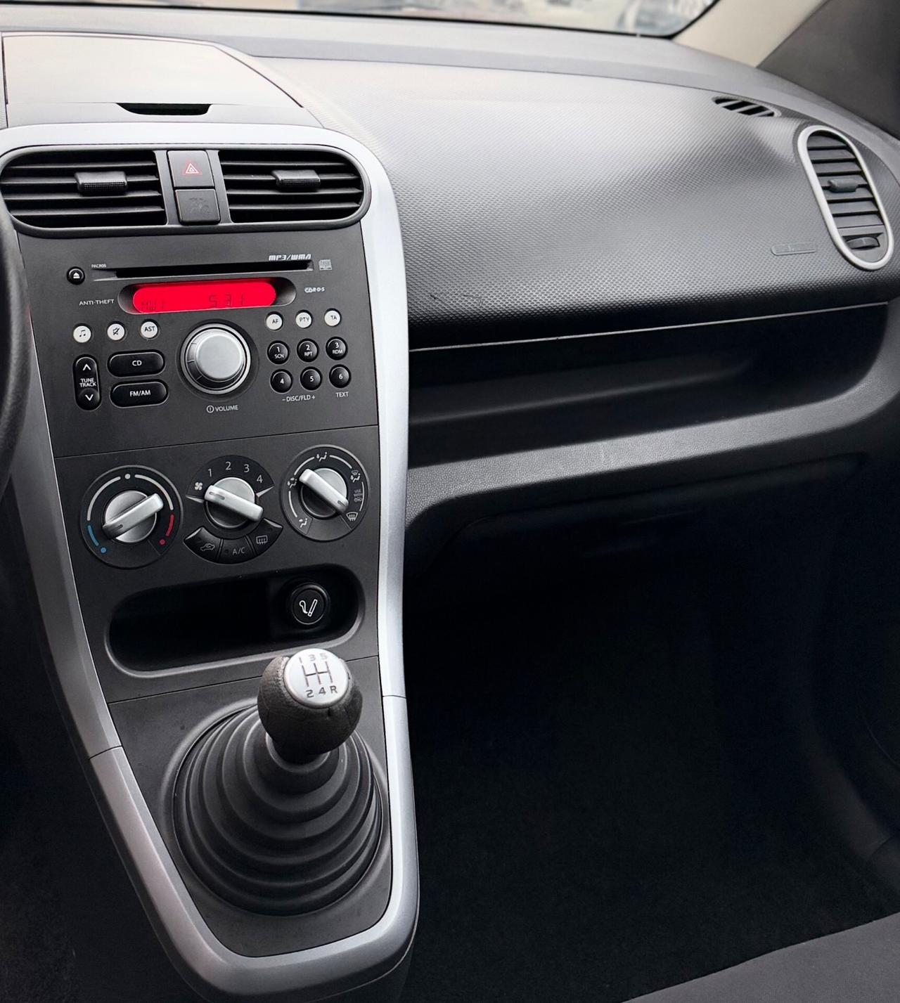 Suzuki Splash 1.0 Benzina 65 Cv