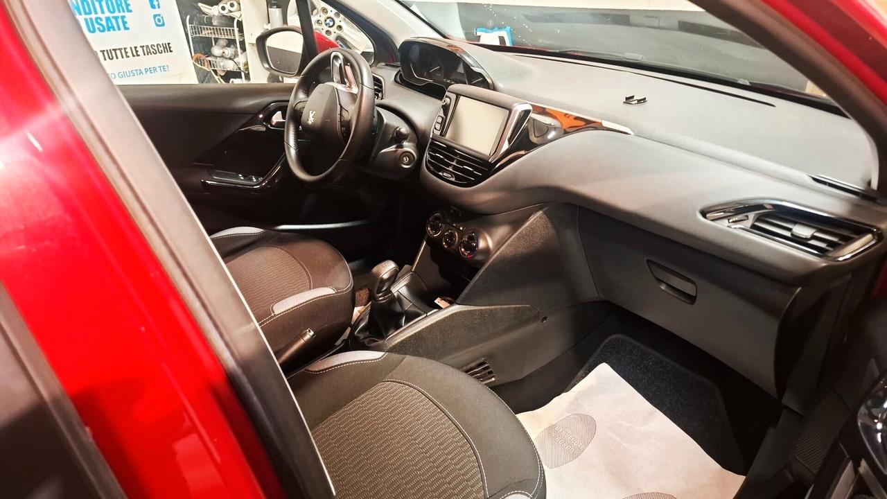 Peugeot 208 PureTech 82 5 porte Allure