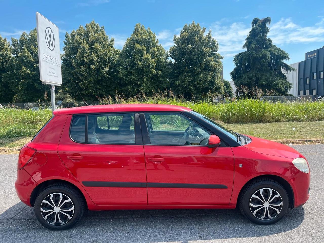 Skoda Fabia 1.4 5p. **NEOPATENTATI**