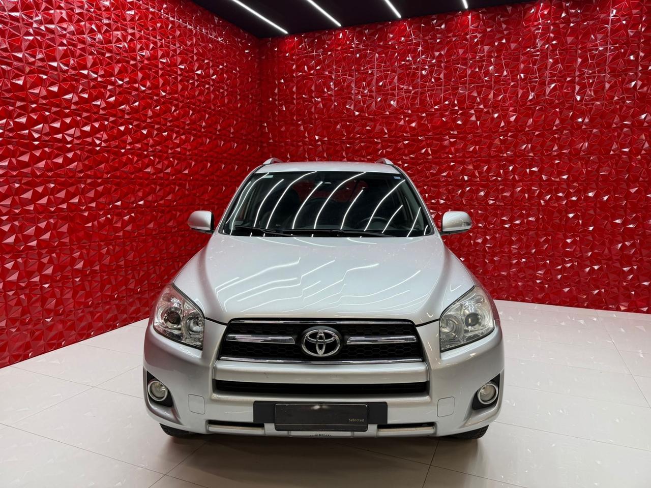 Toyota RAV4 2.2 D-4D 150 CV DPF Luxury