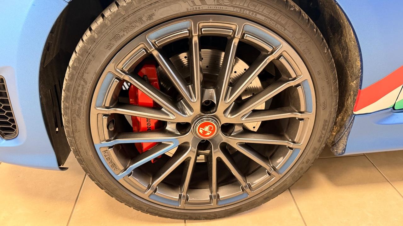 Abarth 695 1.4 Turbo T-Jet 180 CV