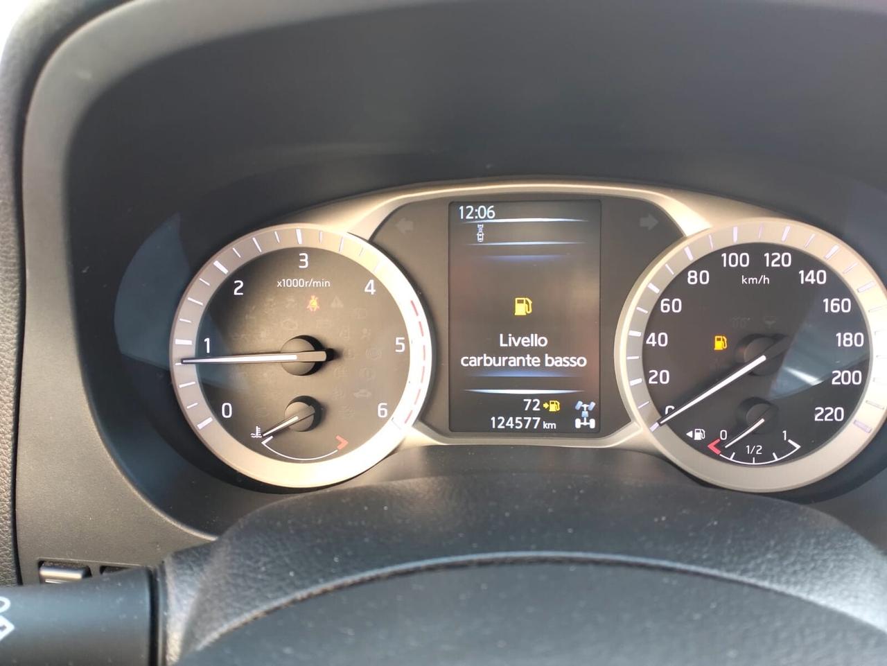 Nissan NAVARA PICK-UP 2.3 190 CV