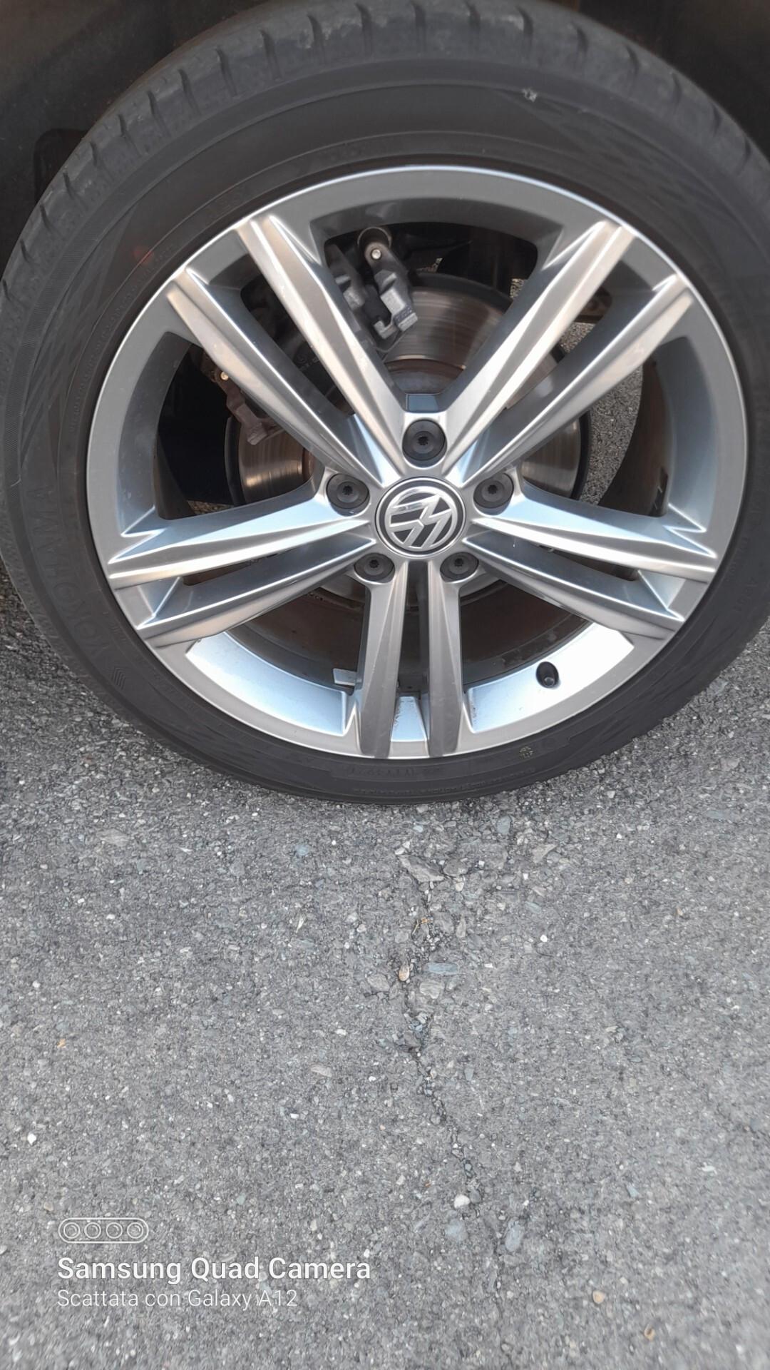 Volkswagen Golf7.5 1.6 tdi R-line Technology