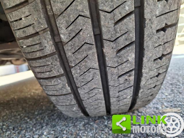 VOLKSWAGEN Transporter 2.0 TDI 102CV PL Kombi Business GARANZIA INCLUSA