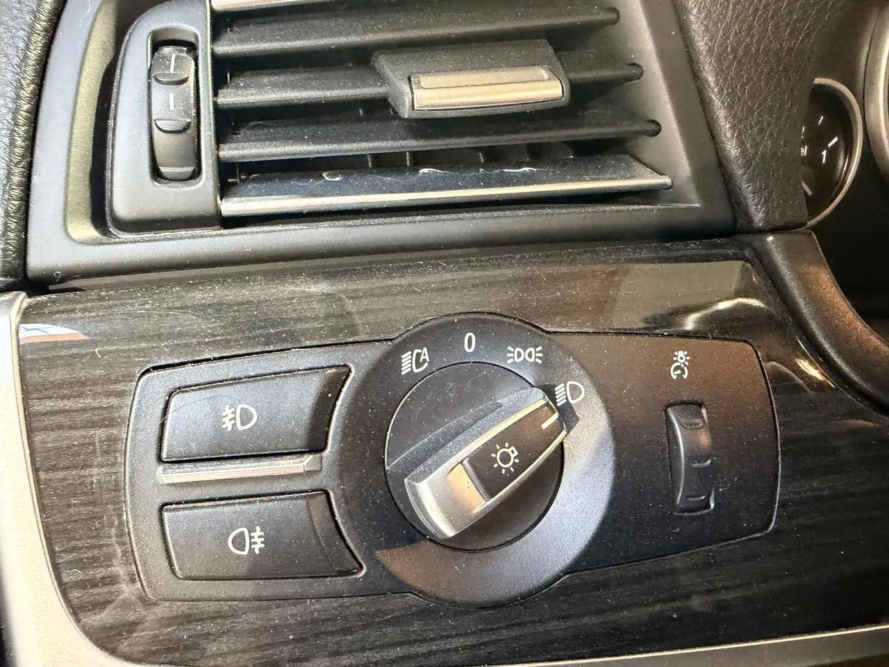 Bmw 525 525d xDrive Touring Luxury MOTORE SOSTITUITO A 138.000 KM IN CASAMADRE