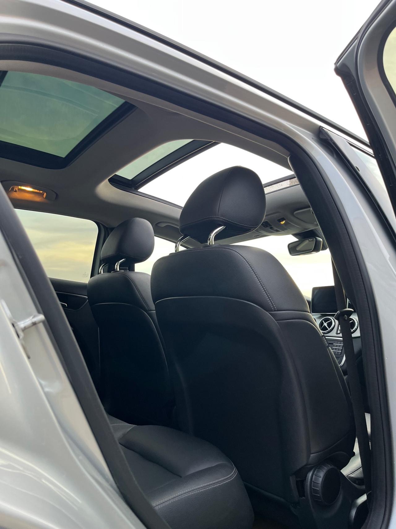 Mercedes-benz GLA 200 d Automatic Enduro Night edition