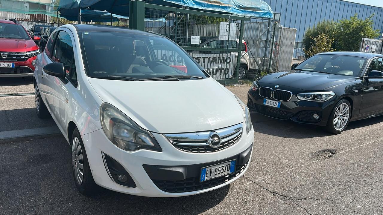 Opel Corsa 1.2 85CV 3 porte GPL-TECH b-color