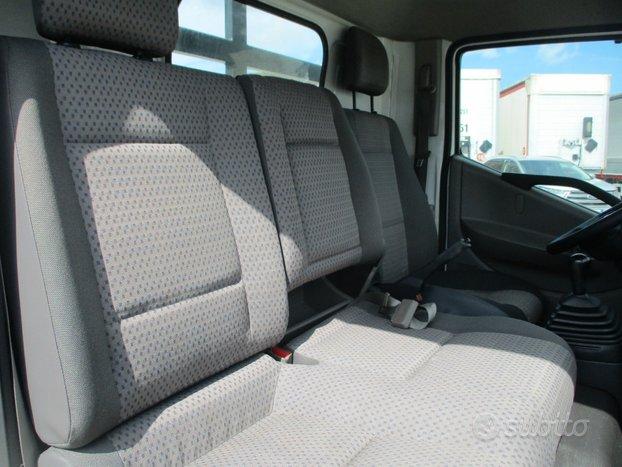 Nissan Cabstar 35-13 2.5 130CV CASSONE FISSO DA 4.