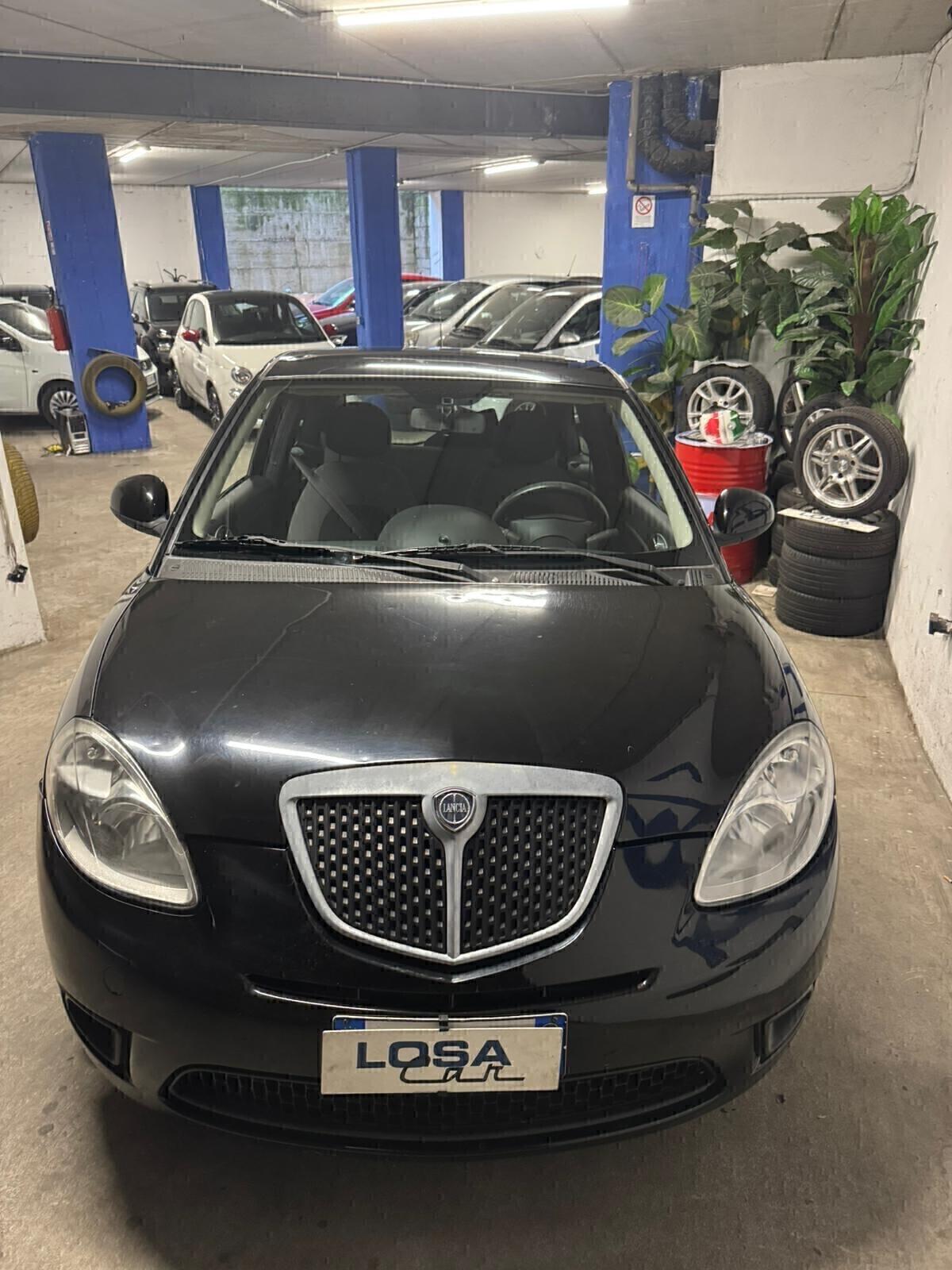 Lancia Ypsilon 1.2 2009 euro 4