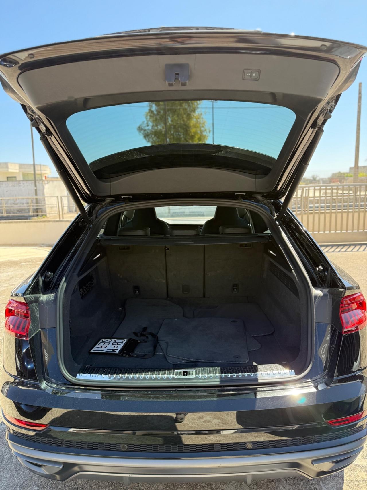 Audi Q8 50 TDI 286 CV quattro tiptronic Sport