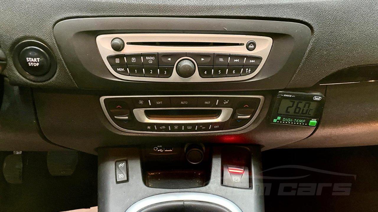Renault Scenic X-Mod 1.5 dci Dynamique 110cv