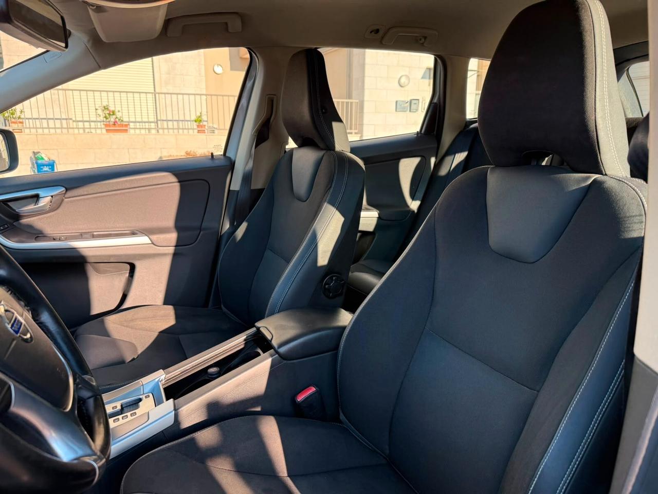 Volvo XC 60 XC60 D3 AWD Geartronic Momentum